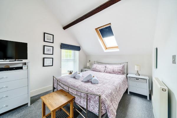Kingsize Bed